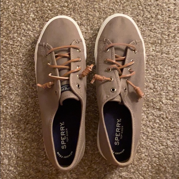 sperry memory foam slip on